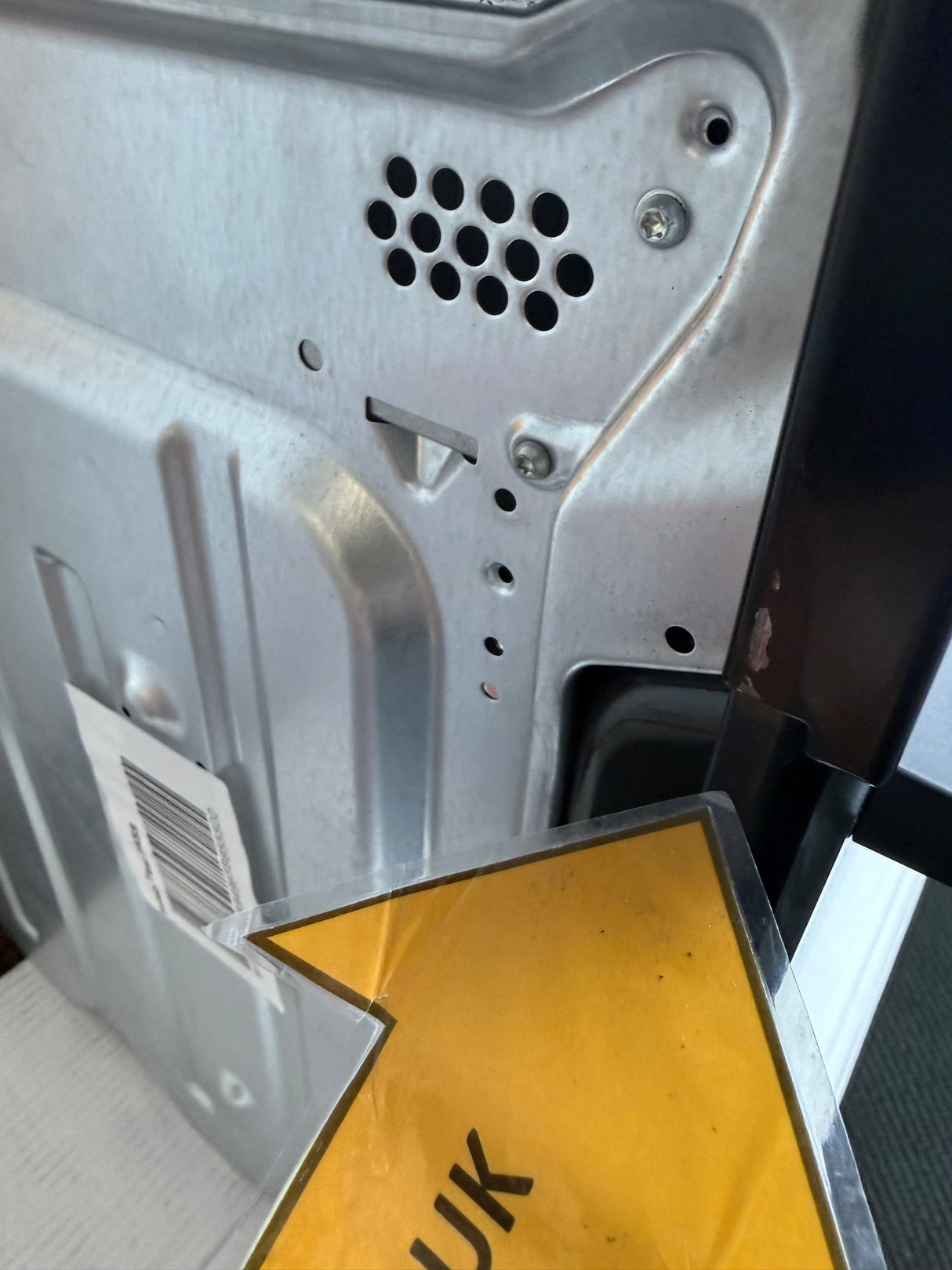 AEG BEX335011B (17) Surround Cook Built-In Electric Single Oven in Black - A Rated - (Ex Display) - HW182117-01