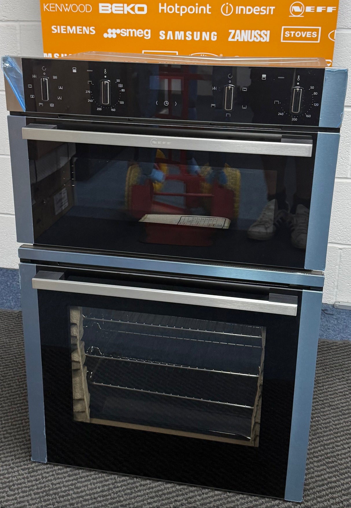 Neff N50 U1ACE2AN3B (14) Built-In Electric Double Oven in Stainless Steel - A Rated - (Ex Display) - HW182414