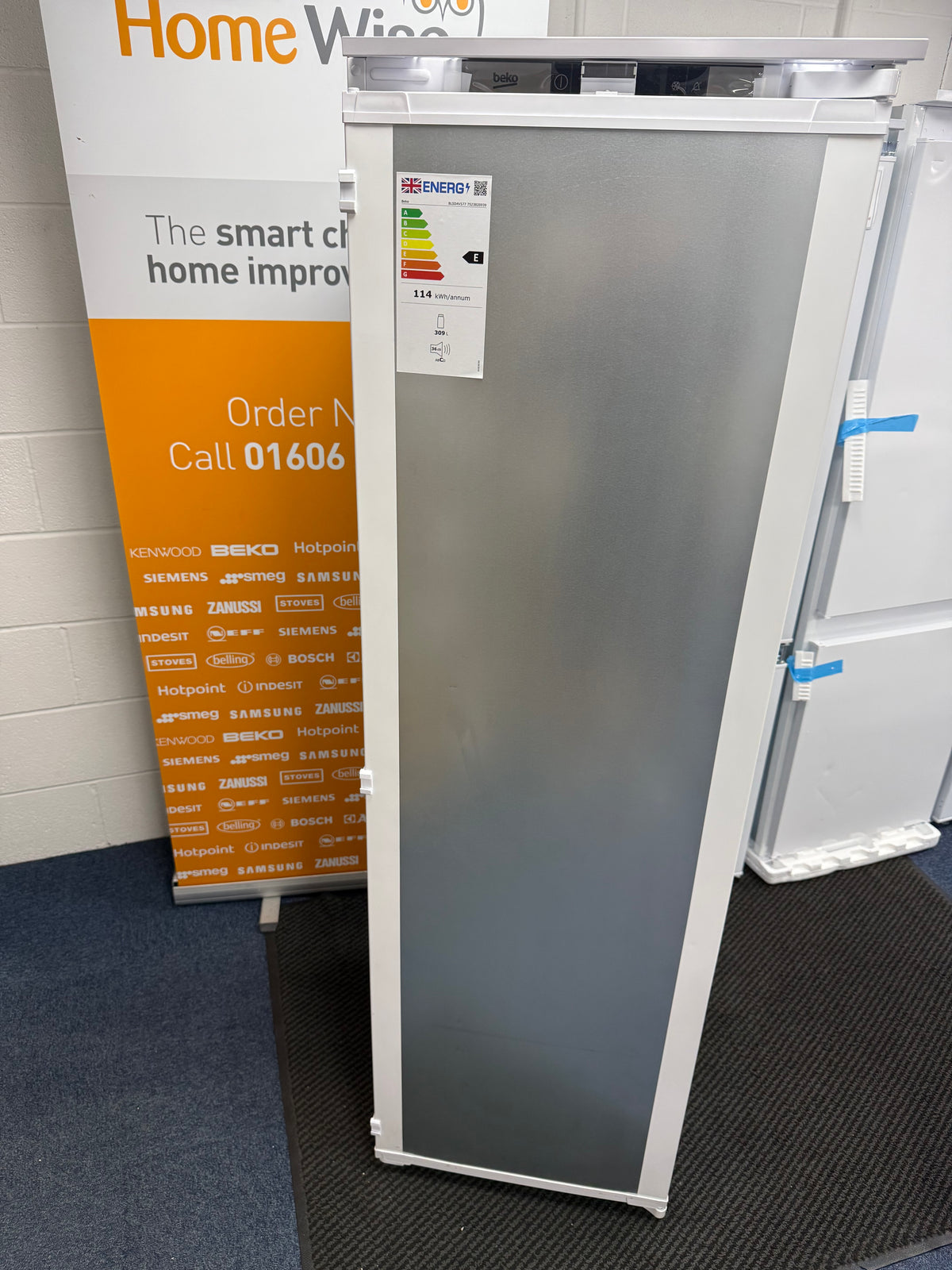 Beko BLSD4V577 (78) Built In HarvestFresh™ Tall Larder Fridge - 309 Litres - E Rated - (Ex Display) - HW182778