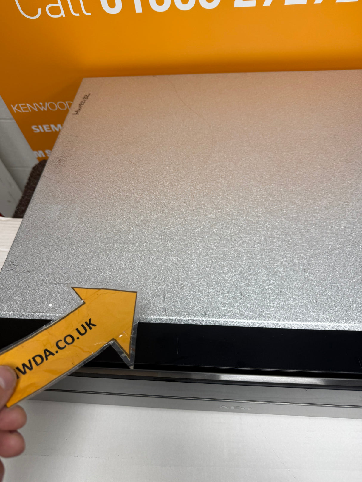 AEG KDK911424M 14cm Warming Drawer in Stainless Steel and Black EX DISPLAY - HW1821322
