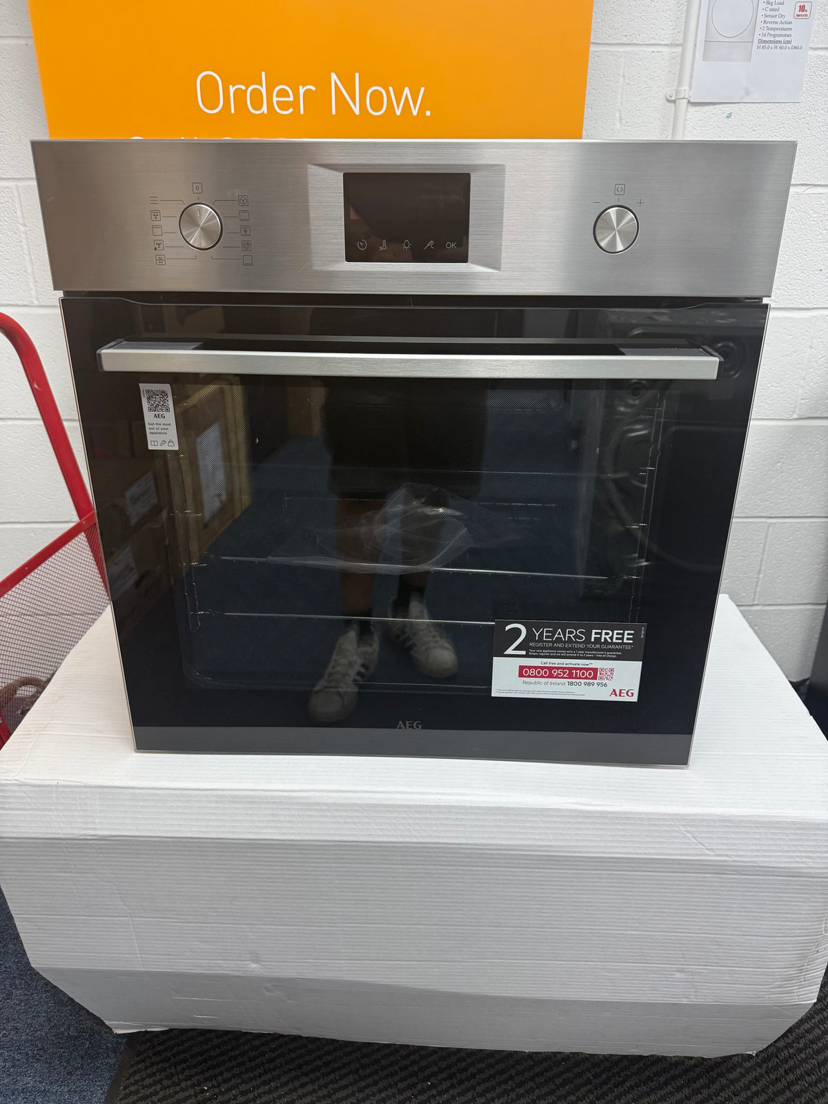 AEG Series 6000 OS6AB50AM (69) Sense Cook Aqua Clean Built-in Single Oven in Stainless Steel - A+ Rated - (Ex Display) - HW182669