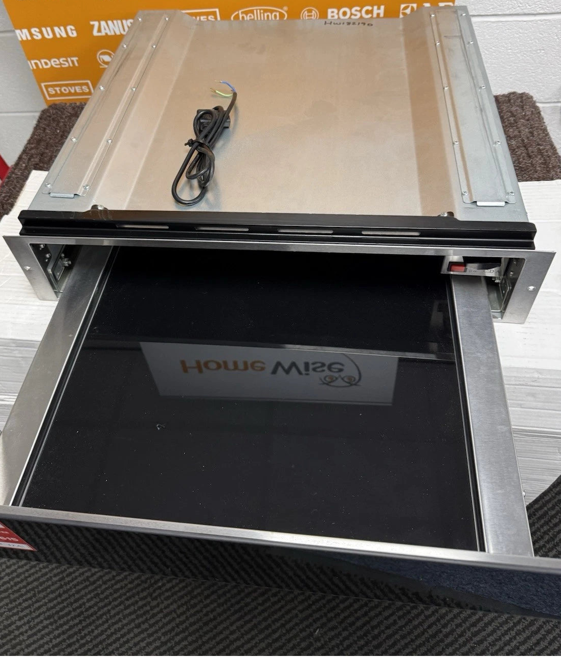CDA VW155BL (90) 14cm Warming Drawer in Black - Non Branded Glass Front - (Ex Display) - HW182237 (Copy)