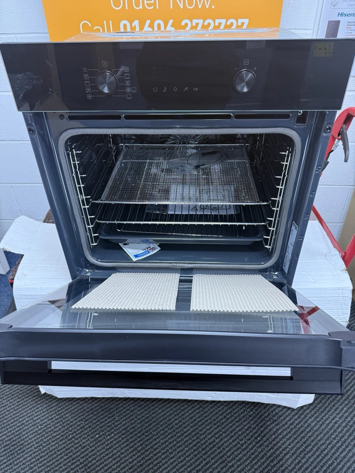 AEG 6000 Series OS6PB50AK (30) Built-in Electric Single Oven with Pyrolytic Self Cleaning in Black - A+ Rated - (Ex Display) - HW182330
