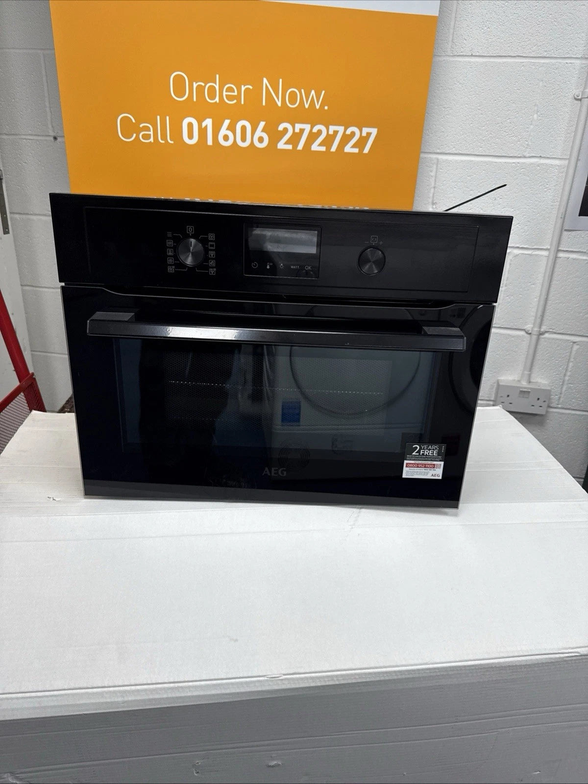AEG KMX365060B (92) Built-In Combination Microwave Oven in Black - (Ex Display) - HW182292