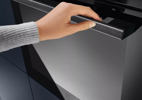 AEG  BEX335011B 3000 Series SurroundCook Built-in Electric Single Oven in Black - A Rated - HW182025