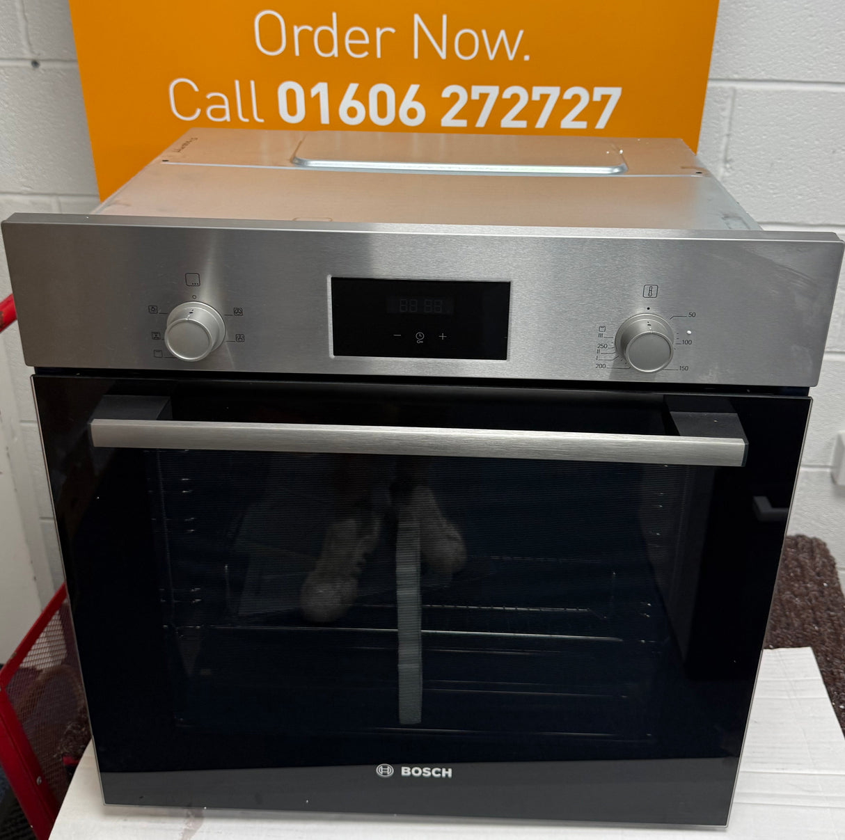 Bosch Series 2 HHF133BS0B (15) Built-in Electric Single Oven with 13Amp Plug in Stainless Steel - A Rated - (Ex Display) - HW182415