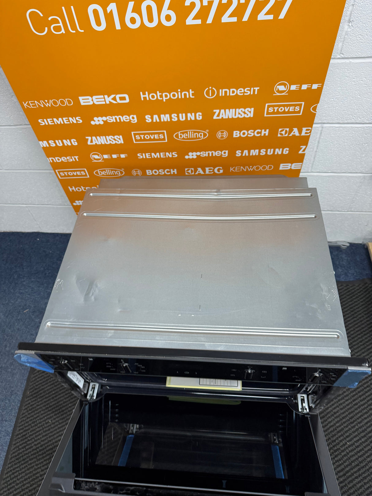 Neff N50 U1ACE2AN3B (14) Built-In Electric Double Oven in Stainless Steel - A Rated - (Ex Display) - HW182414