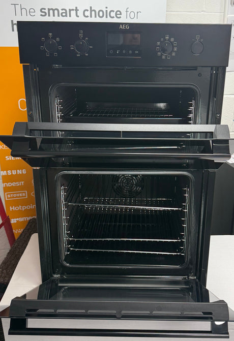 AEG 6000 DCB535060B (74) SurroundCook Electric Double Built-in Oven in Black - A/A Rated - (Ex Display) - HW182574