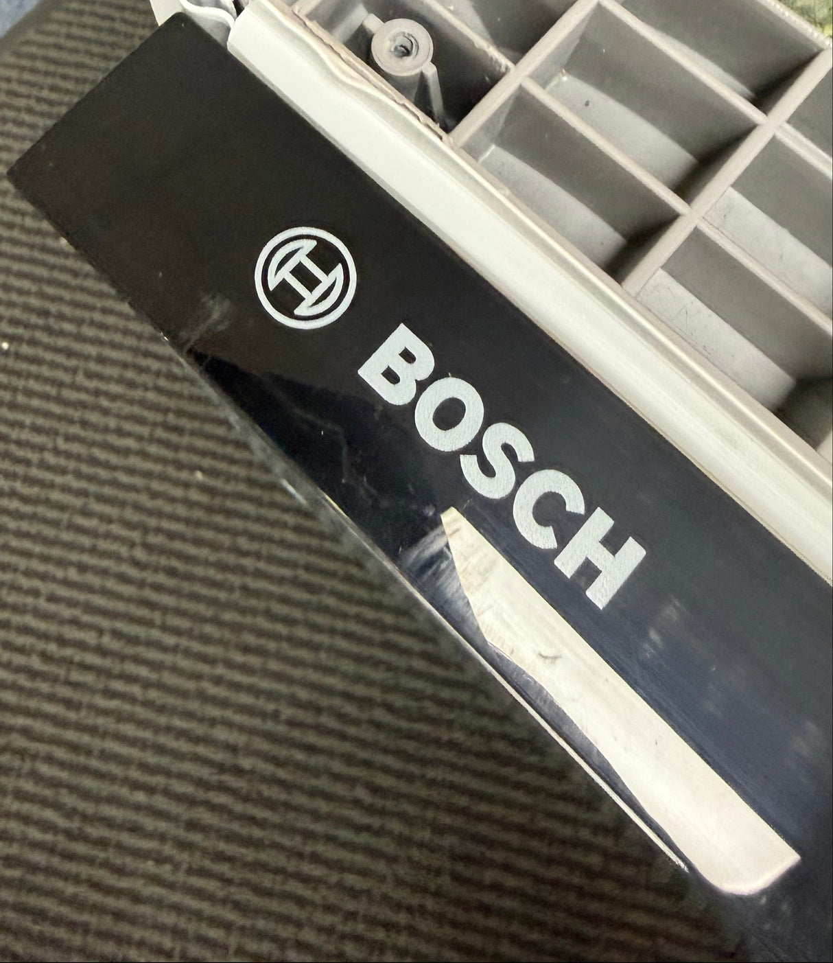 Bosch Series 2 SMV2HTX02G (33) 60cm Fully Integrated Dishwasher with Wi-Fi Enabled HomeConnect - D Rated - (Ex Display) - HW182433