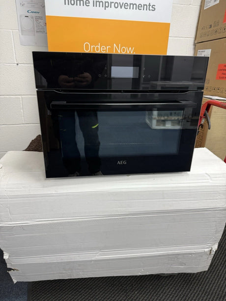 AEG KMK768080B (84) 7000 Series CombiQuick Built In Microwave Oven with Enamel Cleaning in Classic Black - (Ex Display) - HW181984