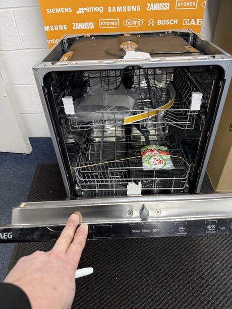 AEG FSB53647Z (16) Air Dry 5000 Fully Integrated Built In Dishwasher - Black Control Panel with Sliding Door Fixing Kit - (Ex Display) - HW182016