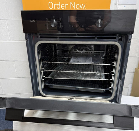 AEG NBS6P521AB (42) 6000 SenseCook® Built-in Electric Single Oven with Pyrolytic Self Cleaning in Black Glass - A+ Rated - (Ex Display) - HW182542