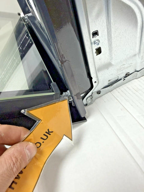 AEG BPK748380B (50) SenseCook Built-in Single Electric Oven with Pyrolytic Self Cleaning in Black - (Blemished) - HW181850