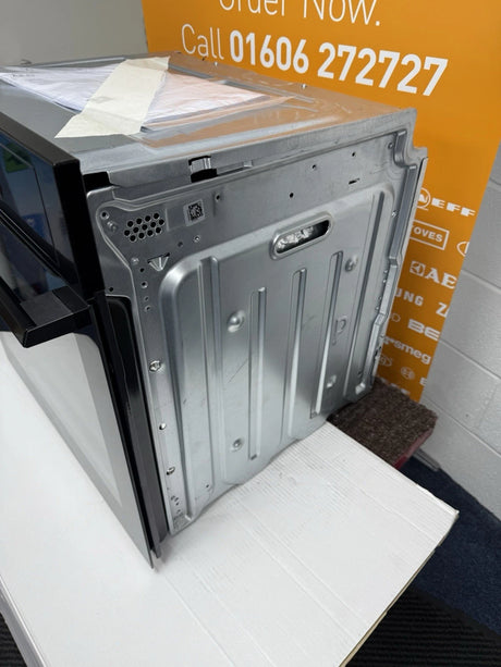 AEG BPX535061B (21) Built-In Electric Single Oven with Pyrolytic Self Cleaning in Black - A+ Rated - (Ex Display) - HW182021