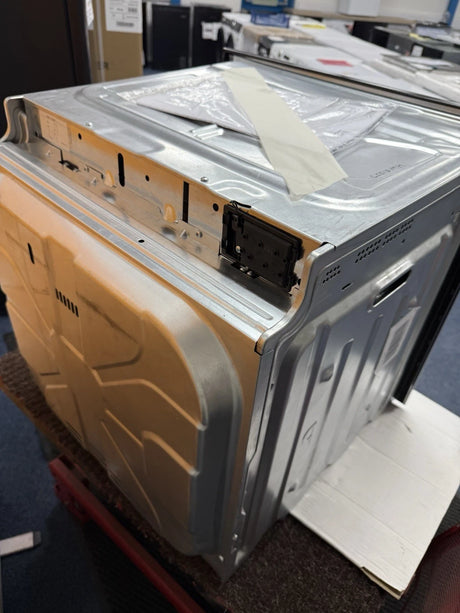 AEG BPX535061B (21) Built-In Electric Single Oven with Pyrolytic Self Cleaning in Black - A+ Rated - (Ex Display) - HW182021